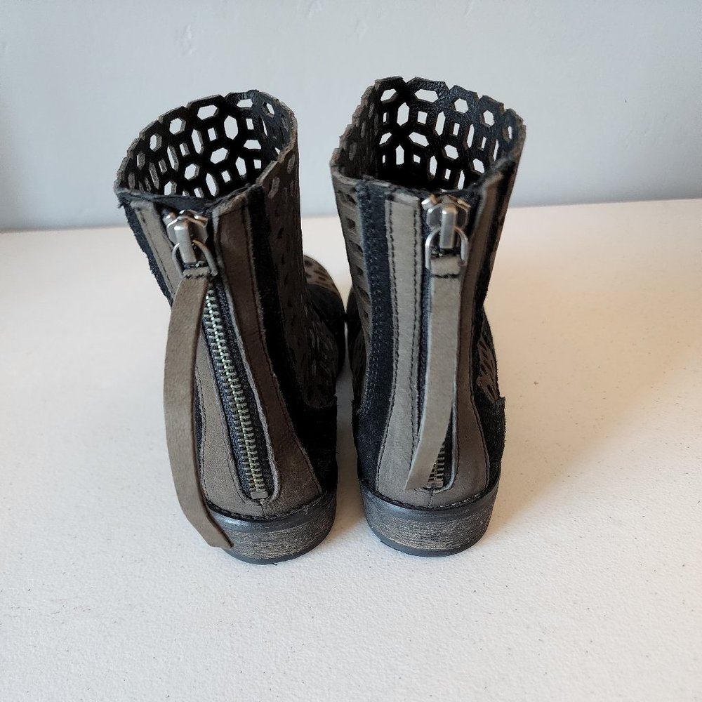 Rebels Bootie "Euc" - image 5